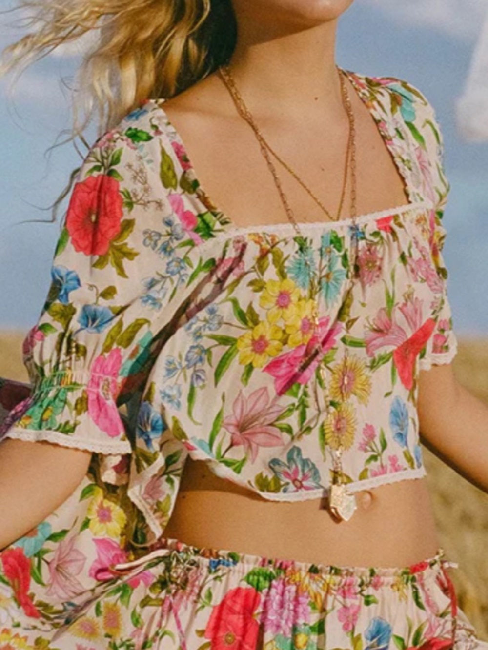 NWT Spell Valley of the Dolls Short Sleeve Blouse size medium
